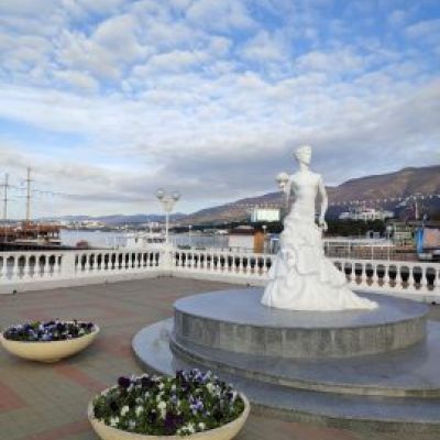 12.06.26-14.06.26  День России на Чёрном море (г.Геленджик).